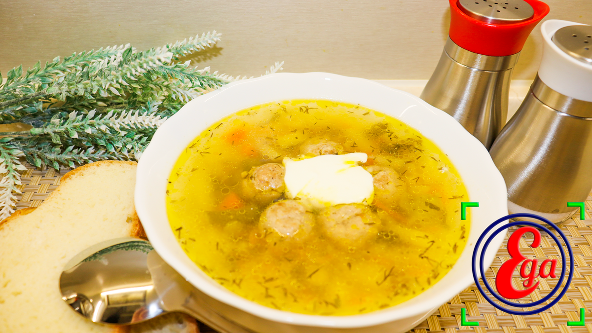 Суп с фрикадельками в мультиварке Поларис