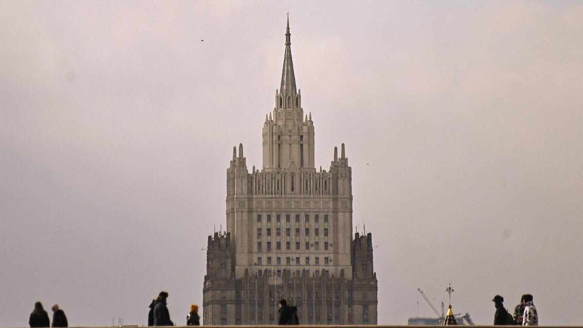    Здание Министерства иностранных дел РФ на Смоленской-Сенной площади© РИА Новости . Евгений Одиноков