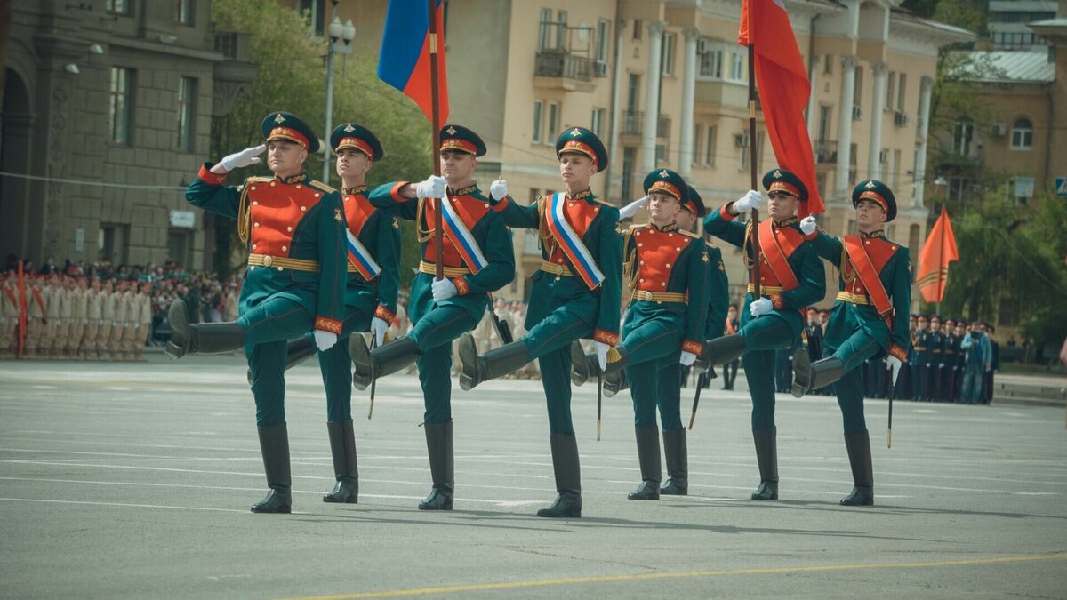 Фсо президентский полк зарплата