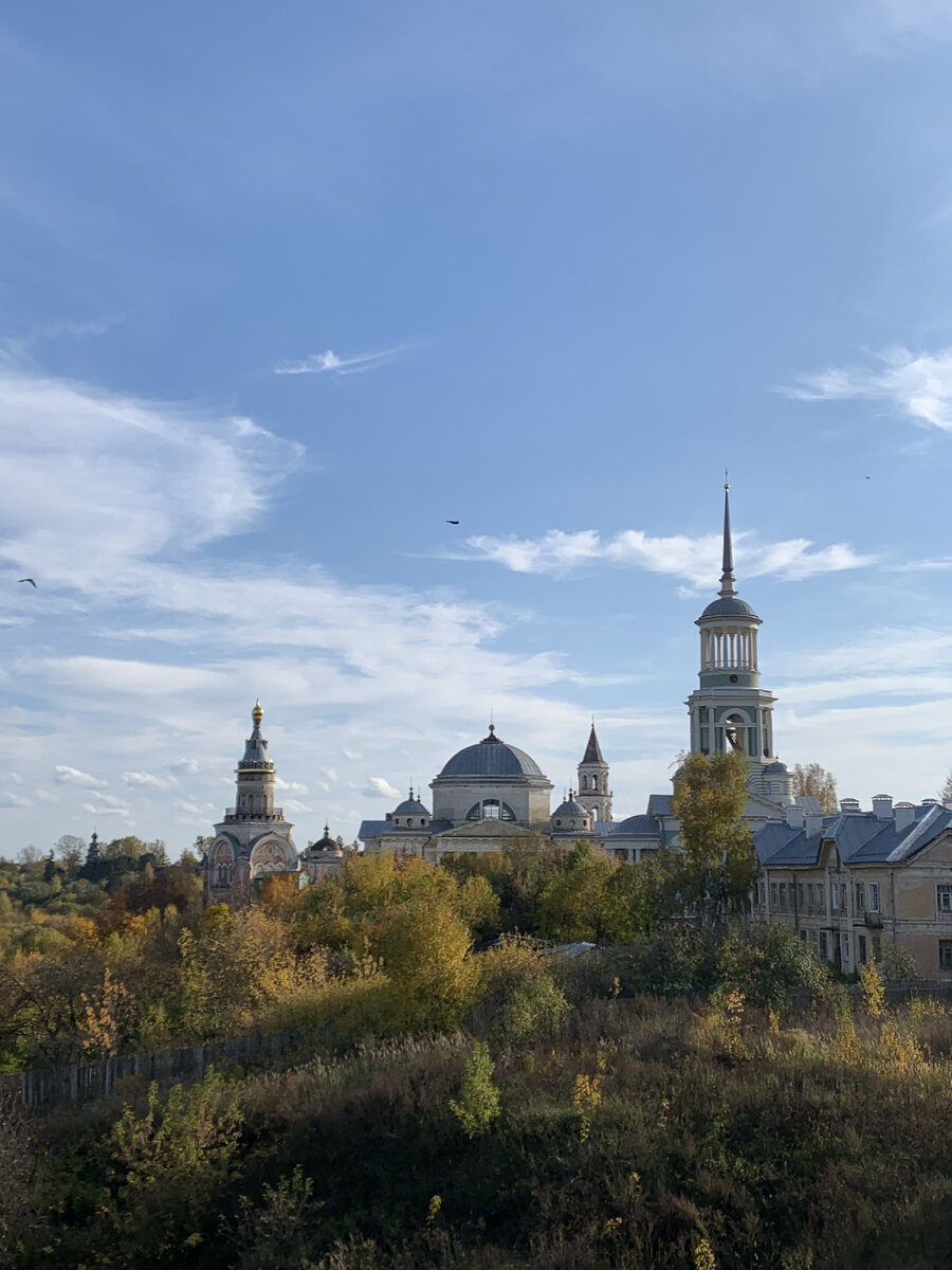 Борисоглебский мужской монастырь. Действующий. 