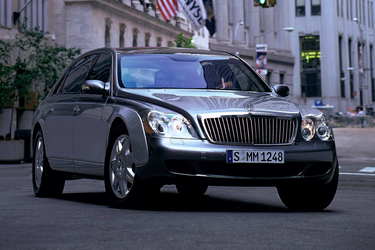    Maybach 62 на Уолл-стрит