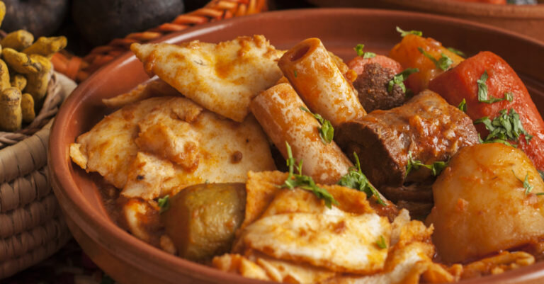 Сарид с курицей (фото из открытых источников)