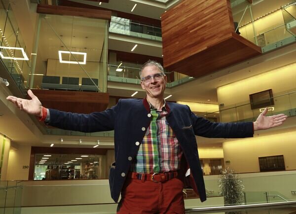 Кристоф Кох - американский нейробиолог, директор Института Аллена по изучению мозга