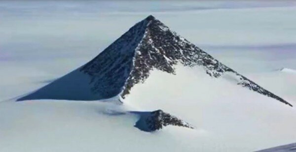 Пирамиды Антарктиды.