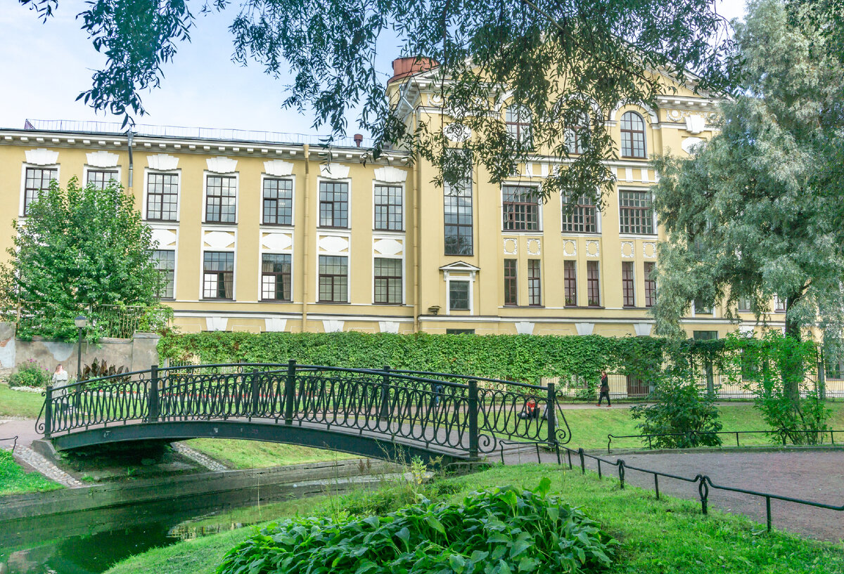 Юсуповский сад санкт петербург садовая улица фото Любимый Петербург. Юсуповский сад ЛенПросвет (Hellen Geographic) Дзен