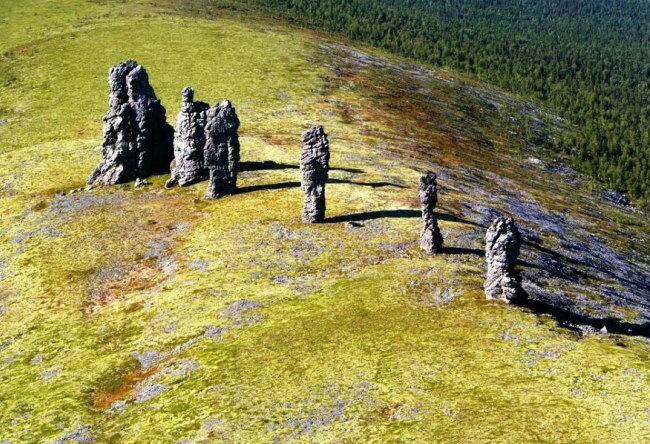 Столбы выветривания на плато Мань-пупу-ньер