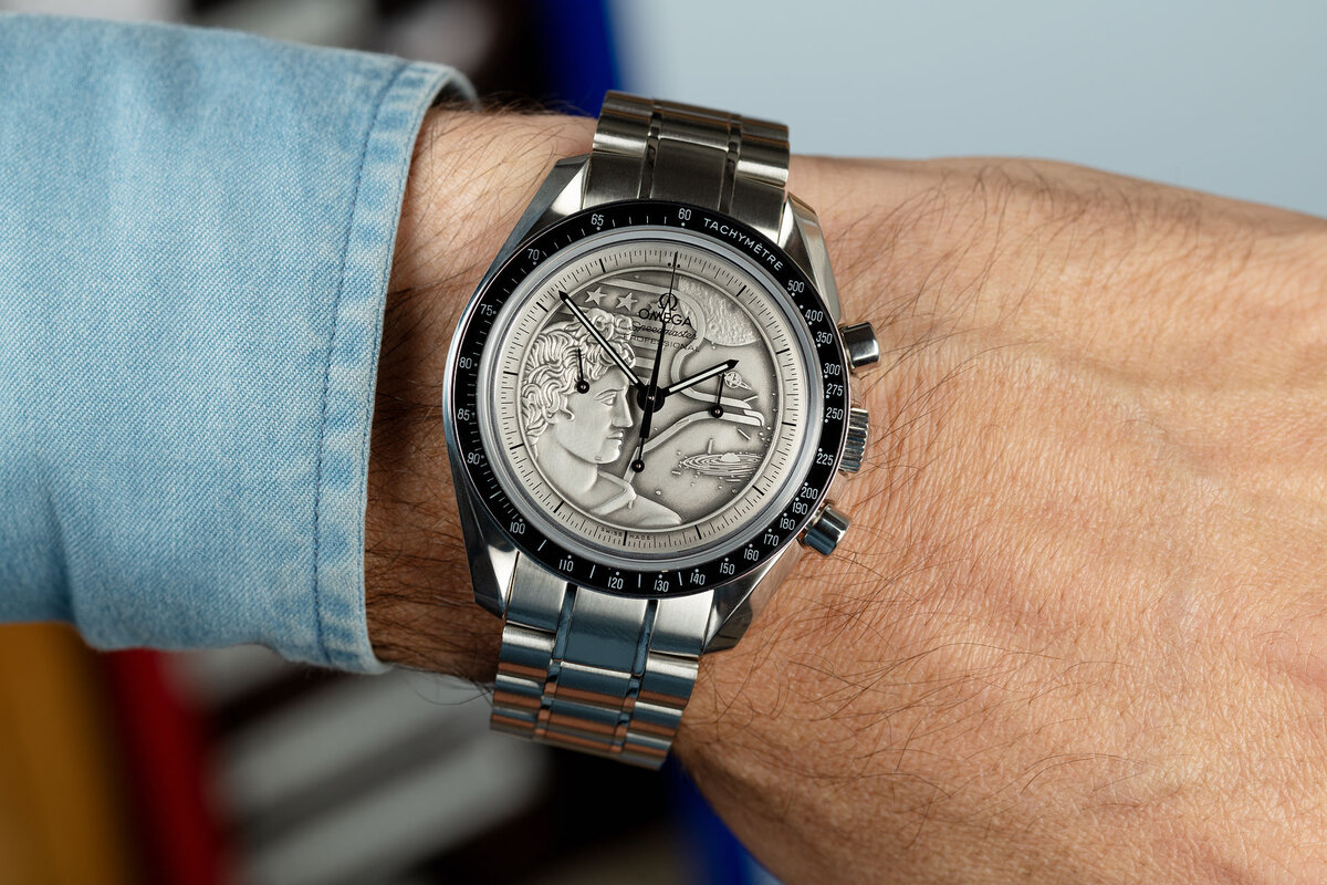 Юбилейные Speedmaster на запястье