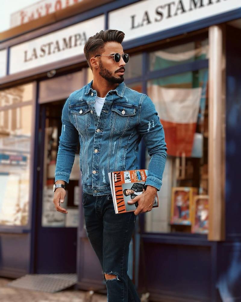 Одним из главных элементов мужского гардероба является куртка, без которой не обходится ни один холодный период времени. Модные мужские куртки представлены, в прочем, не только в холодном сезоне, но и круглый год.