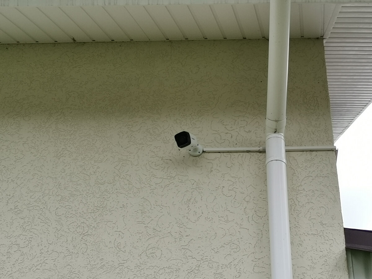 Камера на нашем доме.