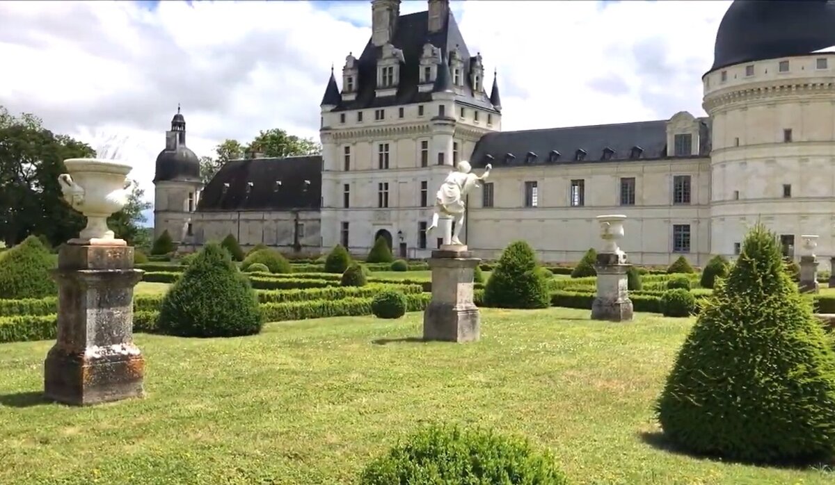 Замок Валансе