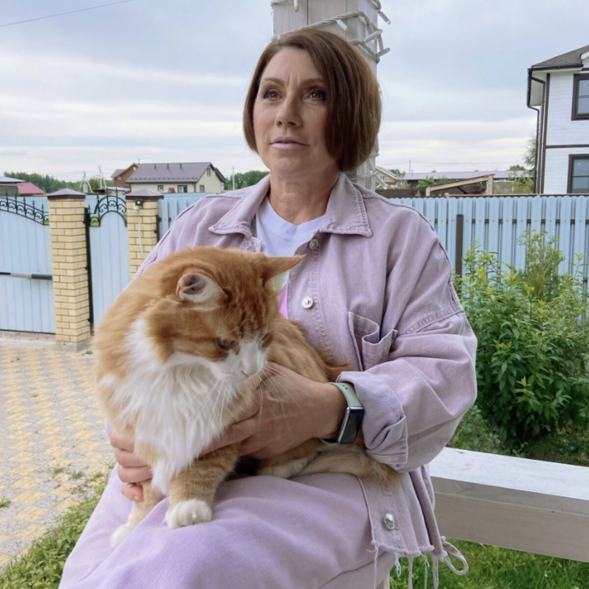 Как dura нянчила кота...