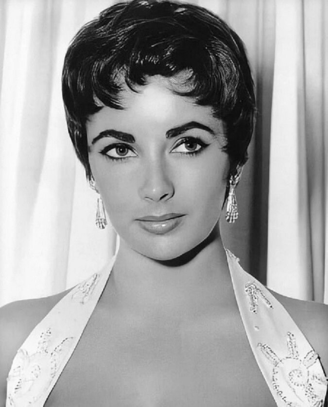 Тейлор актриса. Элизабет Тейлор. Элизабет Тейлор Elizabeth Taylor. Элизабет Тейлор фото. Elizabeth Taylor 1954.