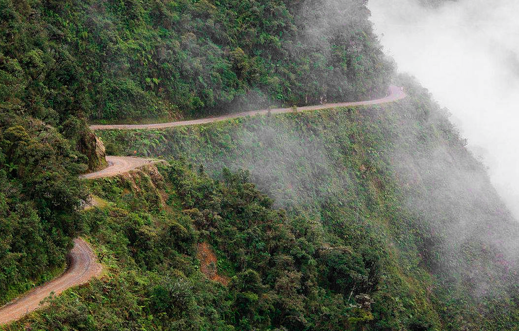 Carretera a los Yungas