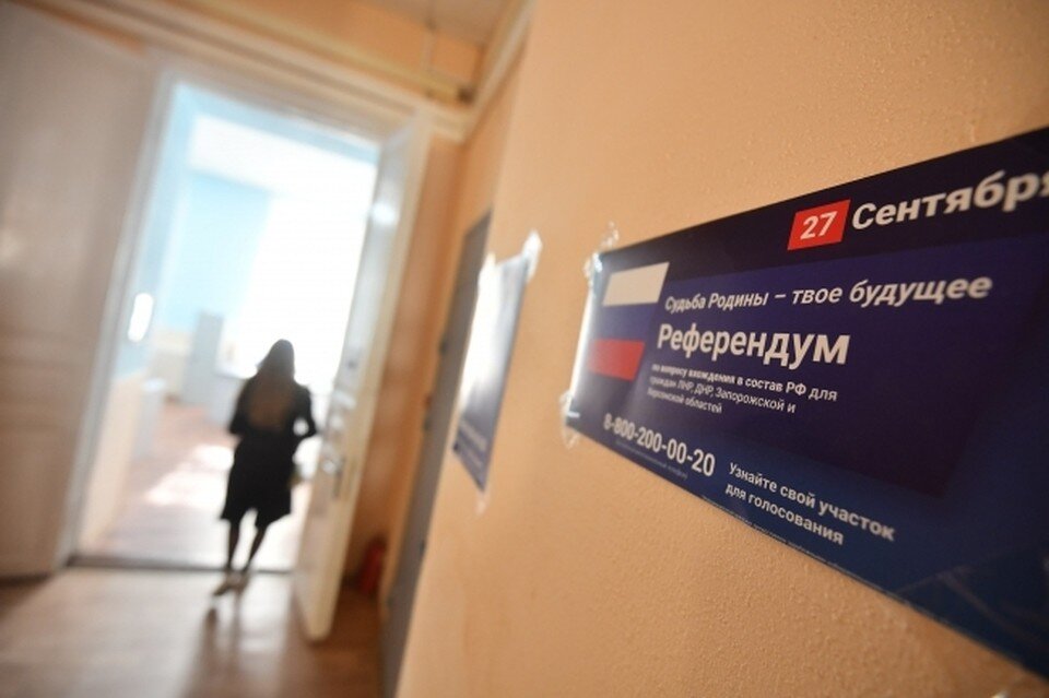     Международные наблюдатели не выявили нарушений на референдуме в ЛНР Алексей БУЛАТОВ