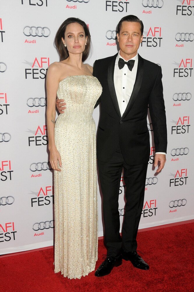    Анджелина Джоли и Брэд ПиттLegion-Media