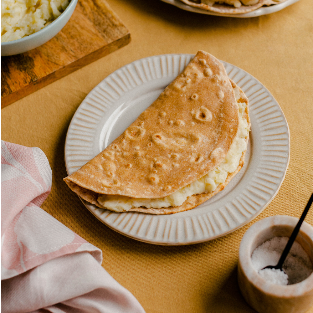 Готовим кыстыбый 🥞 Блюдо, похожее на блинчики с начинкой | Книга рецептов  Самоката | Дзен