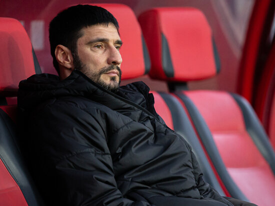     Главный тренер "Химок" Спартак Гогниев. Фото: Edgar Breshchanov/globallookpress.com