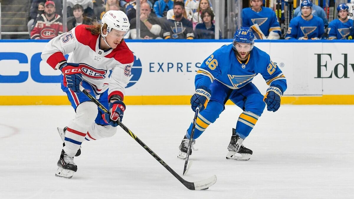    Эпизод матча "Сент-Луис Блюз" - "Монреаль Канадиенс" © Фото : nhl.com/canadiens