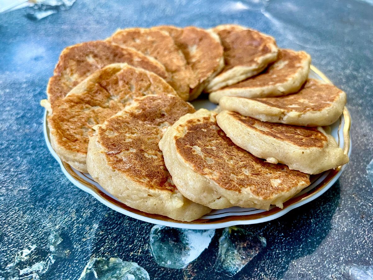 Простой и вкусный завтрак худеющих - яблочные оладьи. Всего 160 ккал на 100  грамм | ХУДЕЕМ ВКУСНО! | Дзен