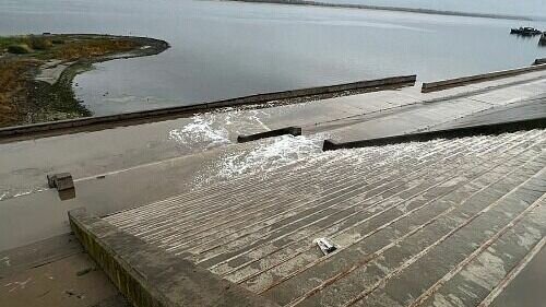     Второе уголовное дело возбудили в Волгограде из-за прорыва на канализационном коллекторе в сквере имени Пахмутовой. Заведено оно по факту загрязнения Волги, сообщает областная прокуратура.