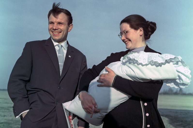     История любви Юрия Гагарина и его Валюши