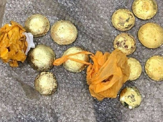     Более 10 слитков золота изъяли у жителя Благовещенска Фото: Skaner28