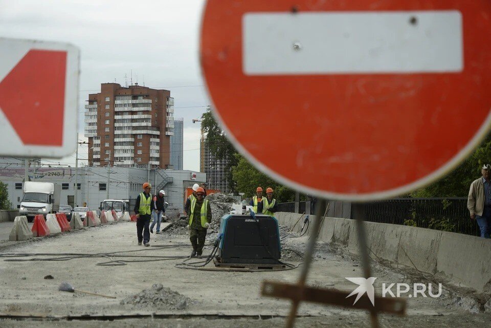     Путепровод на Жукова ремонтировали с мая 2022 года. Алексей БУЛАТОВ