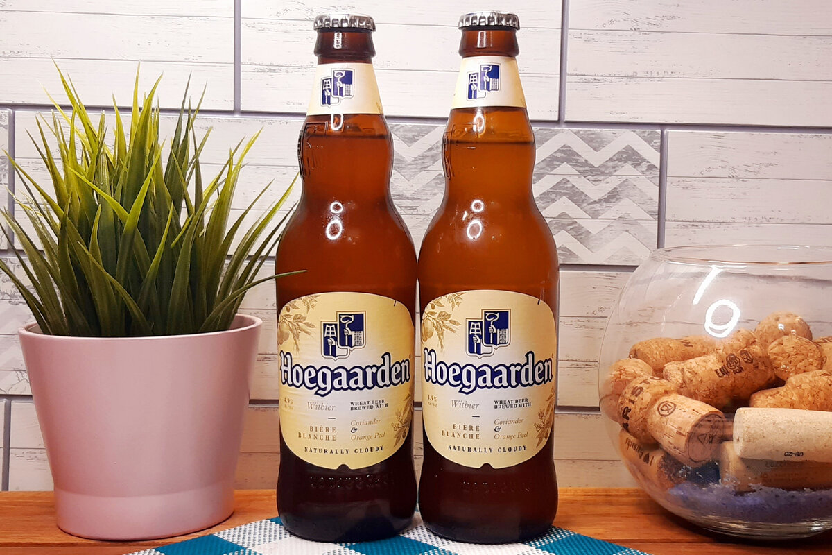 Hoegaarden вишня. Хугарден упаковка. Хугарден пиво вишня. Пиво Хугарден Вишневое.