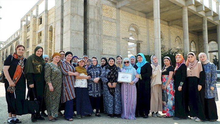 Лачки в Духовном центре имени пророка Исы (Мир Ему)