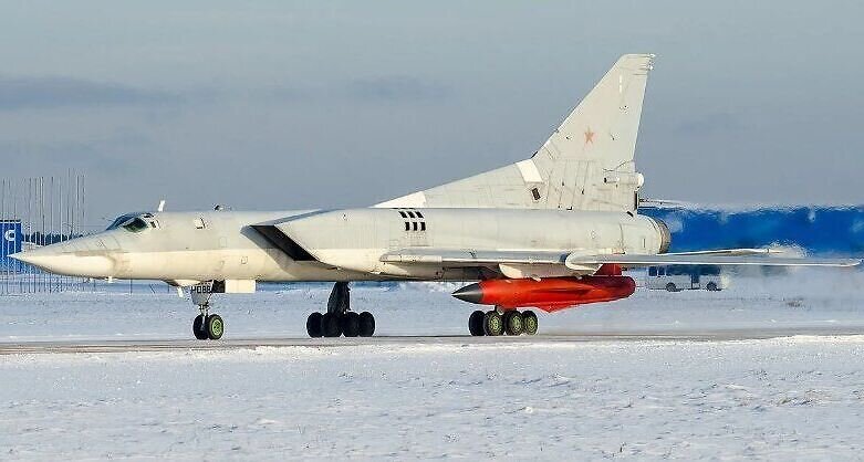 Ту-22МЗМ. Источник - сайт http://d31asmy75eposw.cloudfront.net/125/3/50311_1396978730_tn.jpg