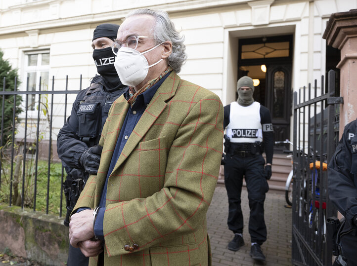 (Задержание Генриха 13)