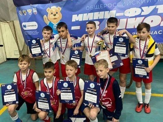     «Звездами школьного спорта» признали хабаровских учеников на всероссийском конкурсе. ФОТО: мэрия Хабаровска