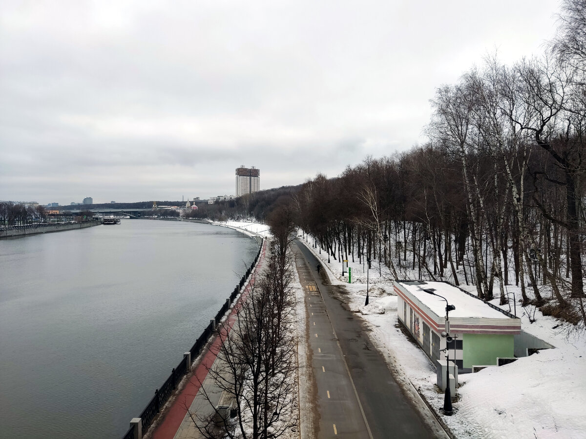 Воробьевы горы в москве зимой