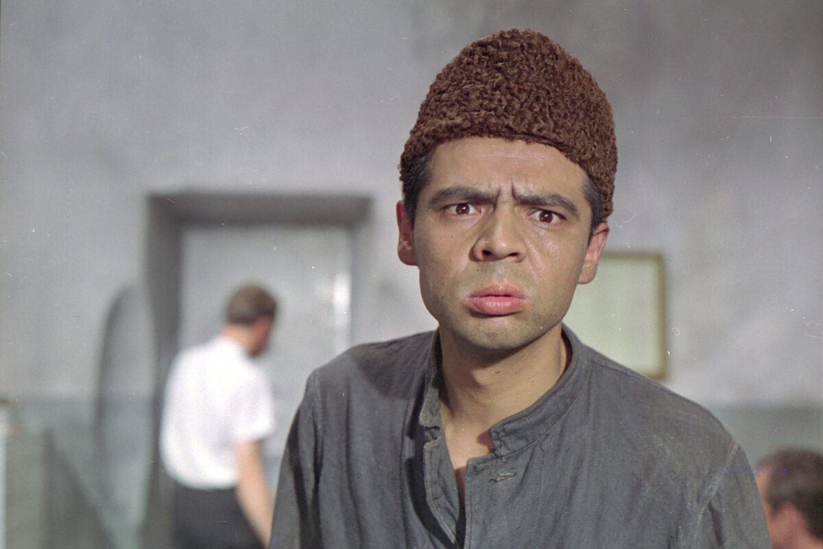     Василий Алибабаевич — «вор в законе»: тайные знаки «Джентльменов удачи»