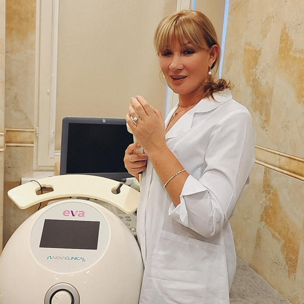 Татьяна Юрьевна Соколова - акушер-гинеколог, специалист по эстетической гинекологии.