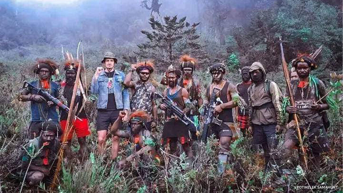 повстанцы захватили. йеменский конфликт. повстанцы захватили. сепаратисты. йеменские повстанцы-хуситы.