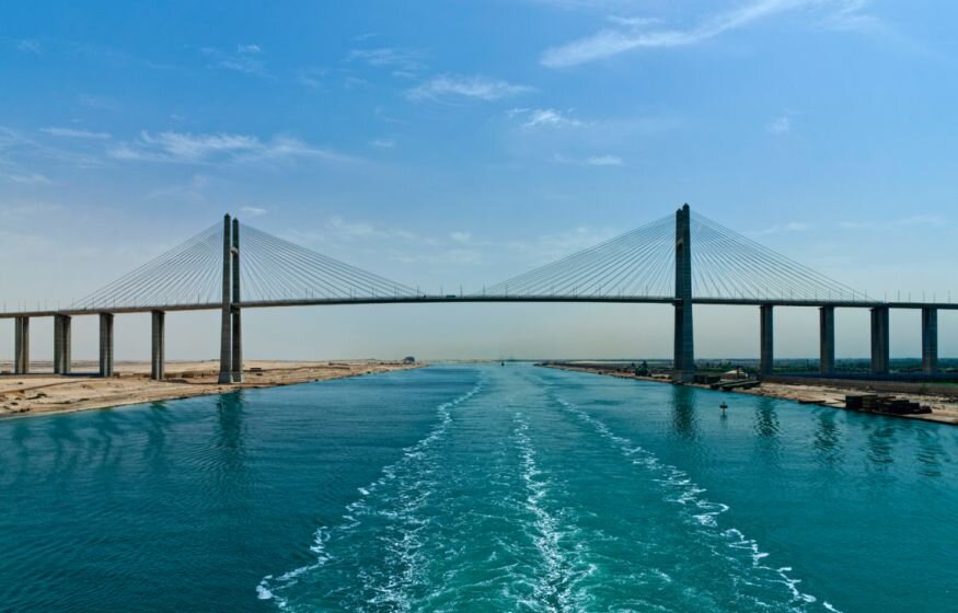    Украина собирается перекрыть ветку нефтепровода «Дружба» и закрыть Суэцкий канал, чтобы насолить России