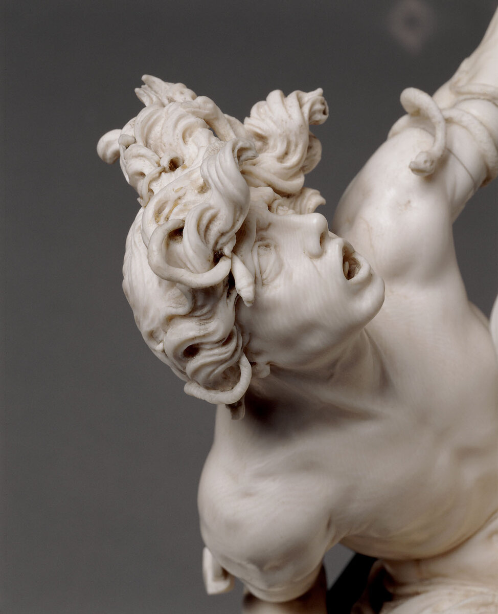 Фрагмент композиции. Найдите следы сборки!