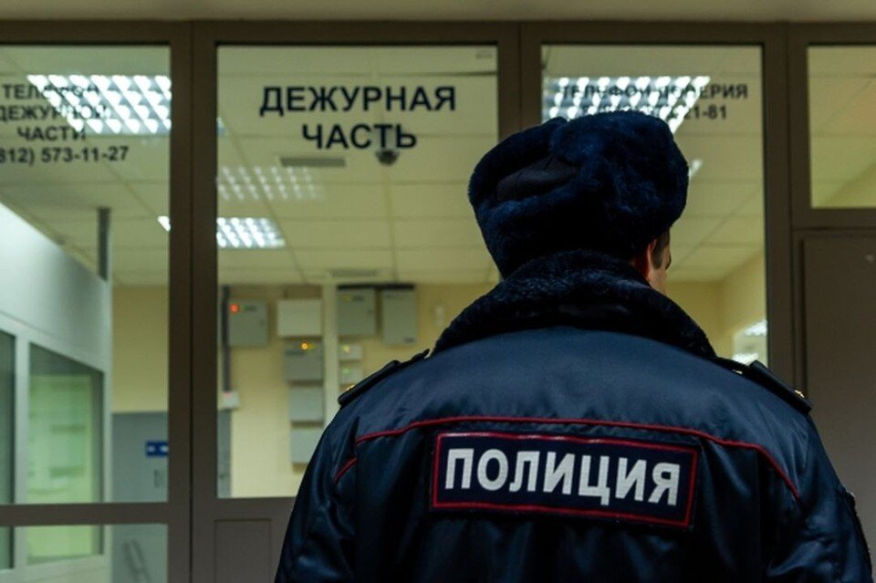     Новый начальник уже работает в должности. Олег ЗОЛОТО