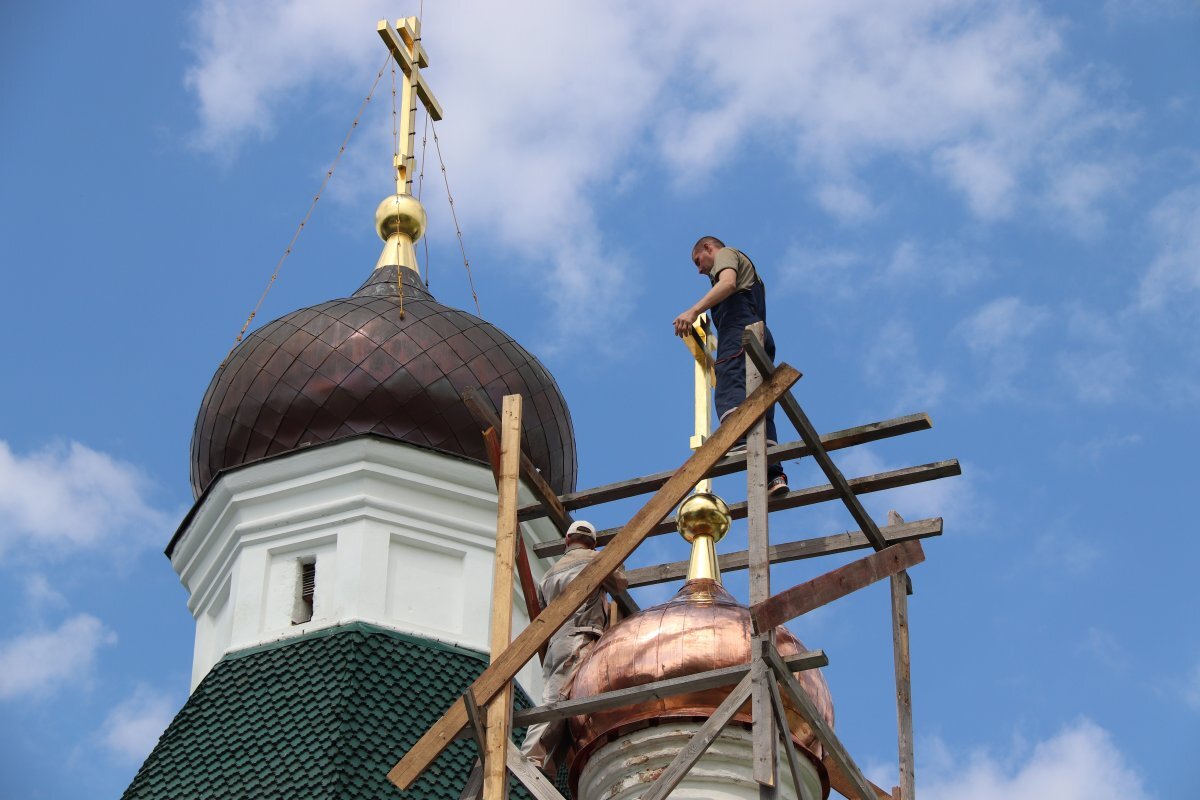    В Александрове продолжается реставрация Покровской церкви