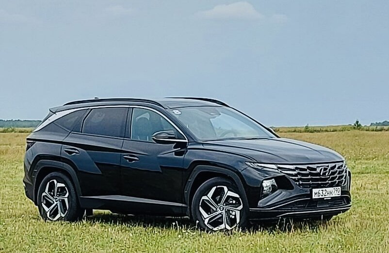 Новый Hyundai Tucson: мы прокатимся на нем и по просёлку и по шоссе