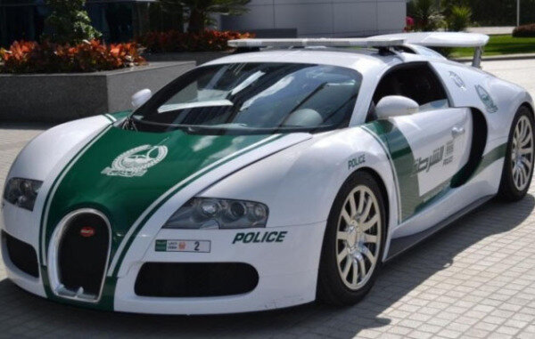 2. Bugatti Veyron в ОАЭ: $1.6 млн 