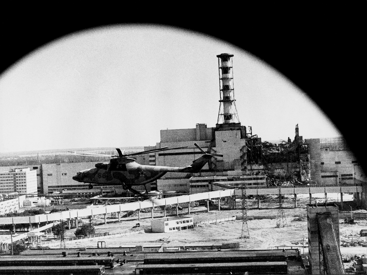 Картинка чаэс после взрыва