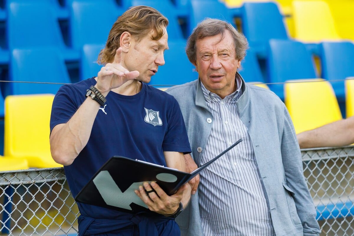 фото взято с rusfootball.info