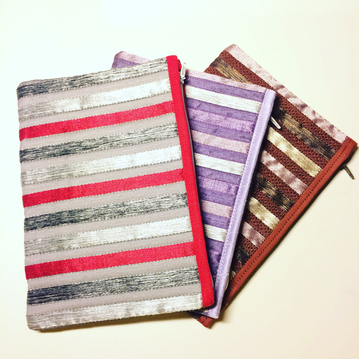 Косметички из шелка и органзы