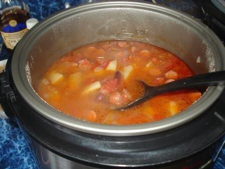 Томатный суп с охотничьими сосисками