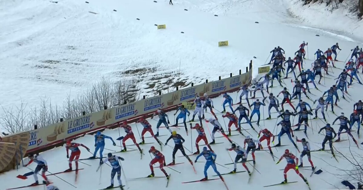 Полкилометра после старта