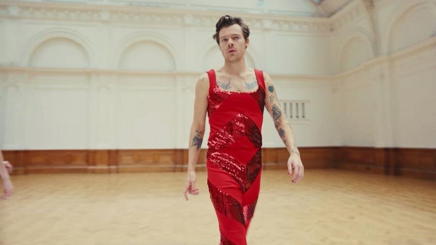 Гарри Стайлс в клипе "As It Was"