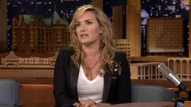    Кейт Уинслет Кадр из интервью на телевидении