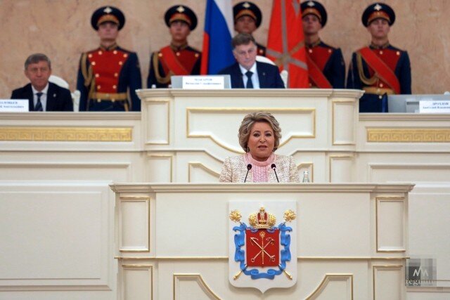    Валентина Матвиенко Дарья Драй © ИА REGNUM